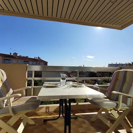 Studio Pour 4 Avec Terrasse Ensoleillee, Parking Privatif, A 250m Des Plages A - Fr-1-252-153 Apartamento