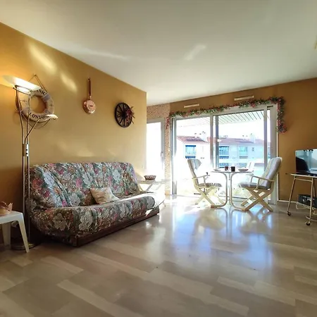 Apartamento Studio Pour 4 Avec Terrasse Ensoleillee, Parking Privatif, A 250m Des Plages A - Fr-1-252-153